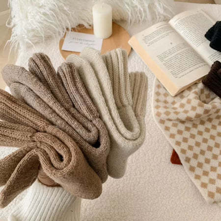 Lot de 5 paires de bas d’hiver pour femme — Tissu 4-en-1 Maëlyne™